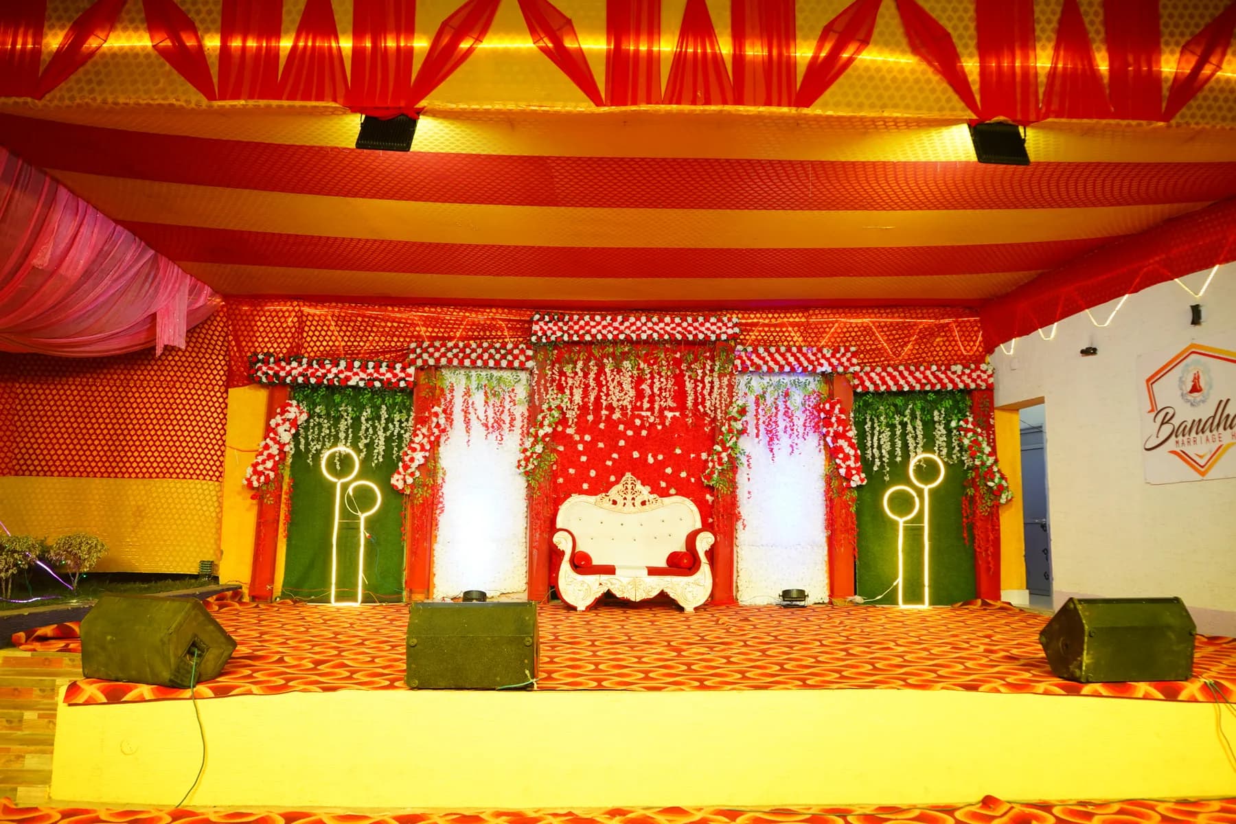 Grand decorated wedding stage at Bandhan Marriage Hall, Garhwa